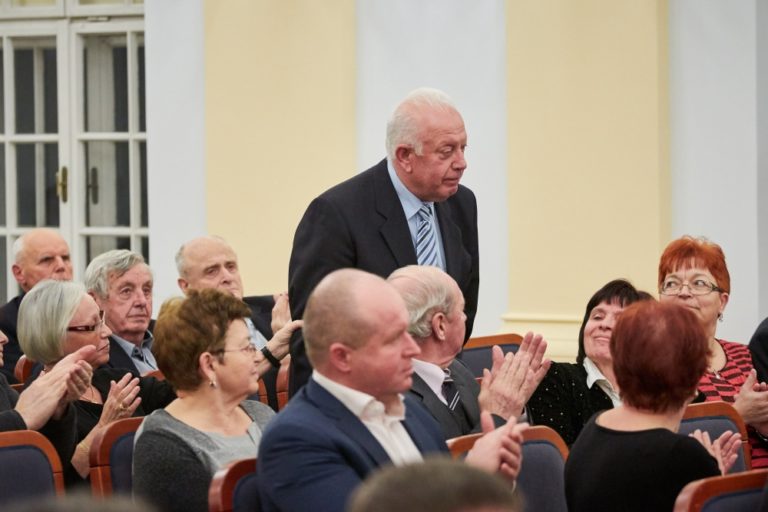 K spravodlivým medzi národmi patria ďalší siedmi Slováci