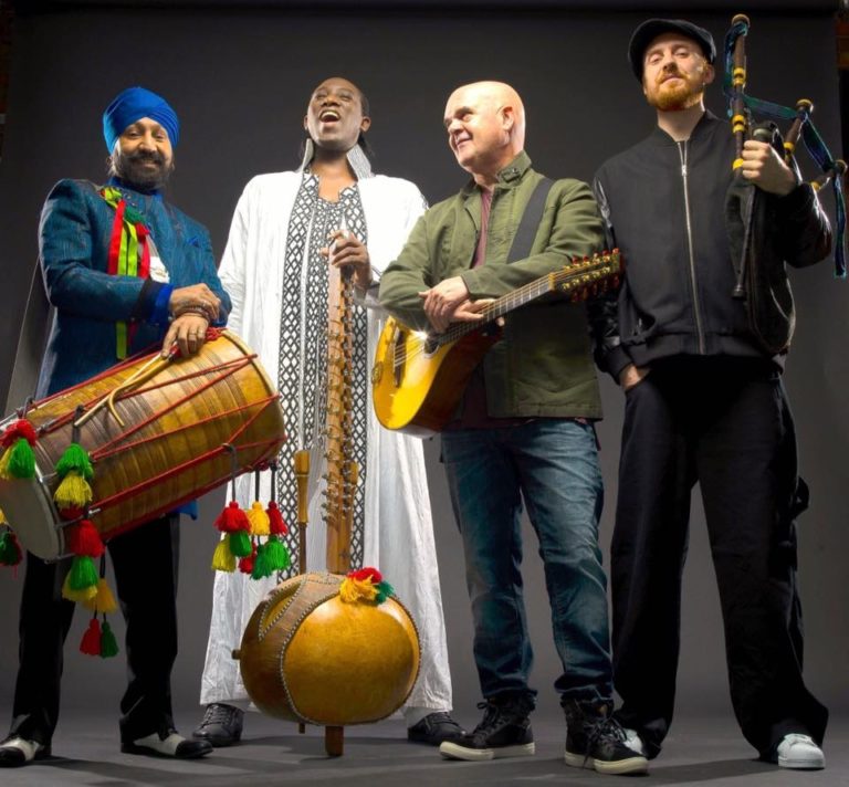 Na Colours of Ostrava príde aj Afro Celt Sound System