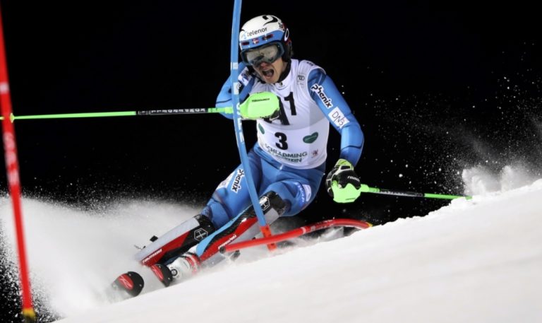 Po 1. kole slalomu vedie v Schladmingu Nór Kristoffersen
