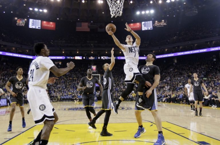 Golden State je v play off, zvládli to aj bez Duranta
