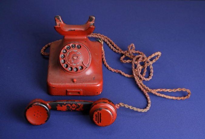 Hitlerov osobný telefón vydražili za 243 000 dolárov