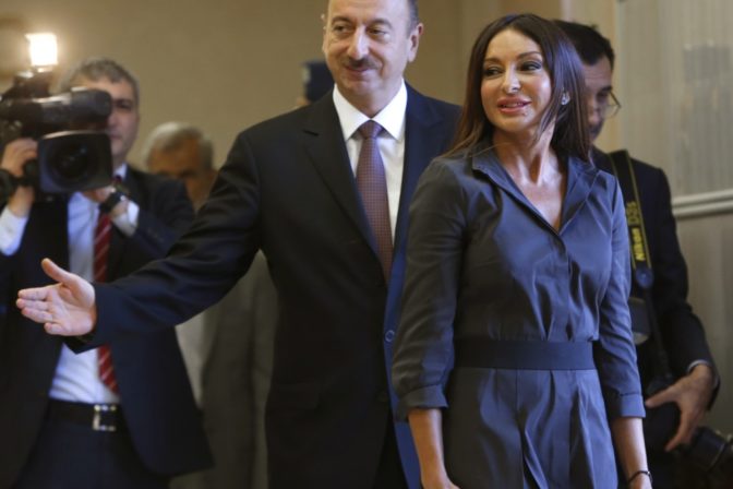 Prezident Azerbajdžanu vymenoval manželku za viceprezidentku