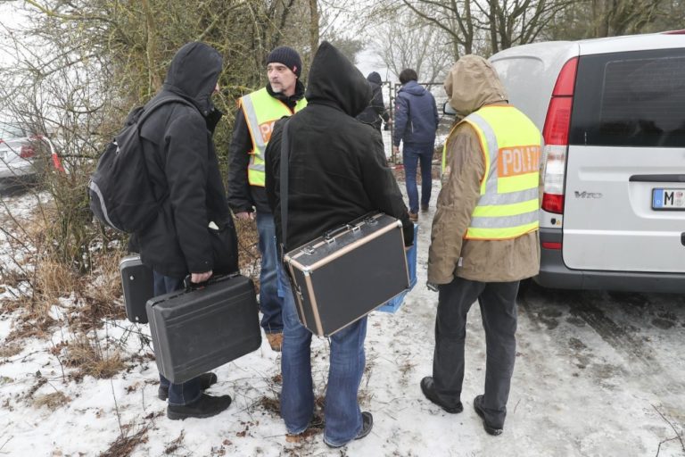 Šesť tínedžerov usmrtil oxid uhoľnatý z benzínového generátora