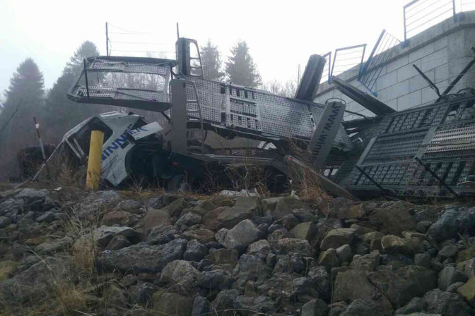 HASIČI: Dopravná nehoda kamióna