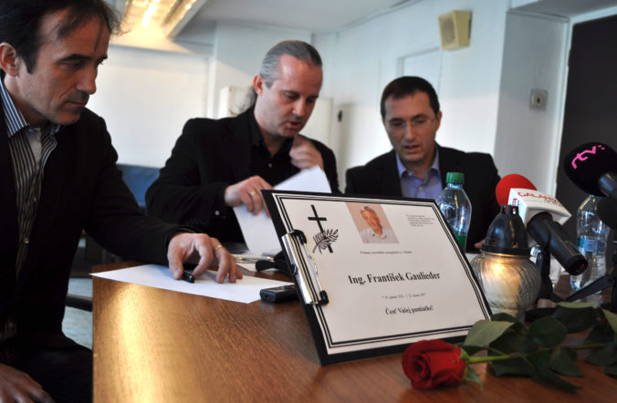 GALANTA: Žiados o objasnenie smrti Gauliedera