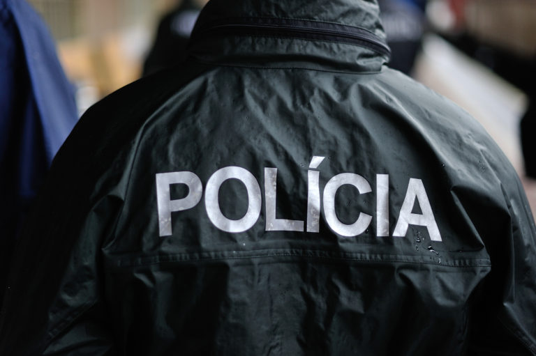 Polícia