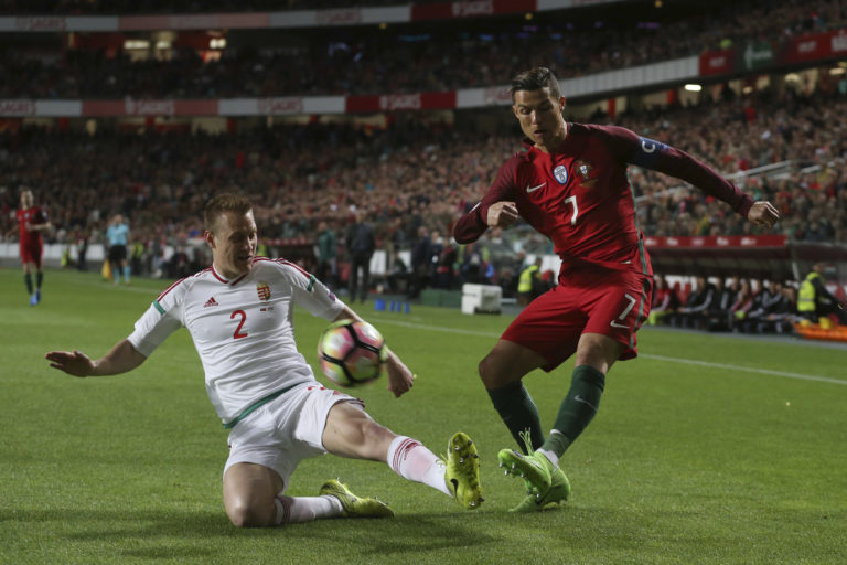 Cristiano Ronaldo, Adam Lang