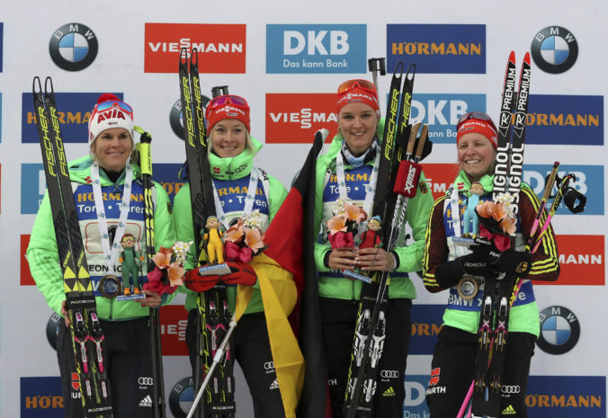 Nemecké víťazky nedeľňajších pretekov štafiet na 4x6 km v kórejskom Pjongčangu