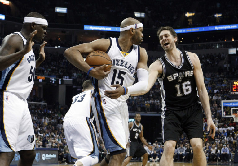 Vince Carter, Pau Gasol