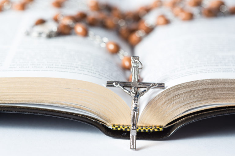 Biblia, cirkev