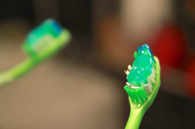 Toothbrush 850x566.jpg