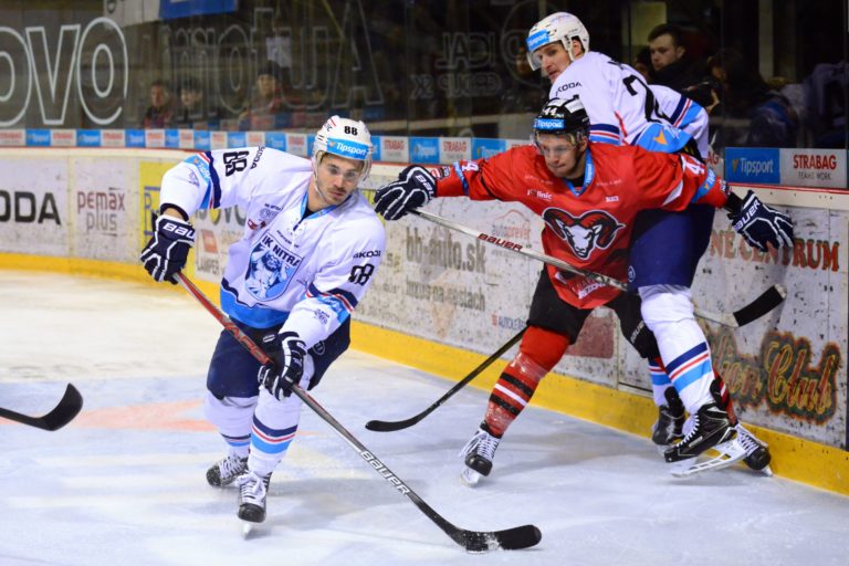 HOKEJ TL: Banská Bystrica - Nitra