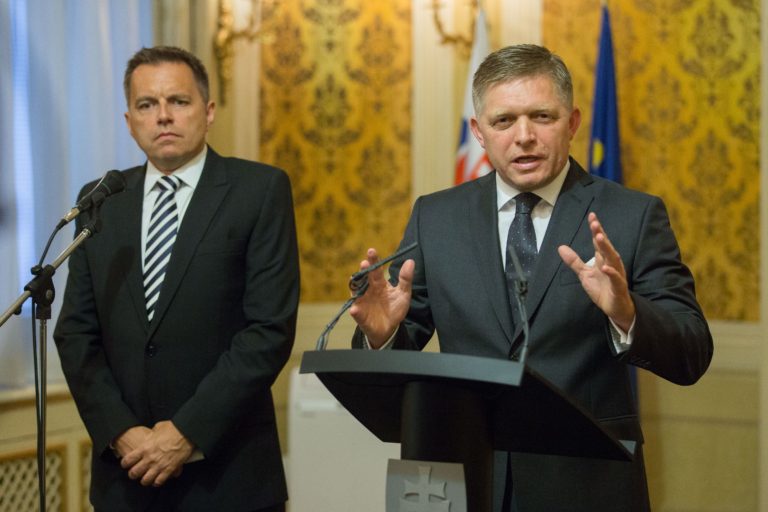 Peter Kažimír, Robert Fico