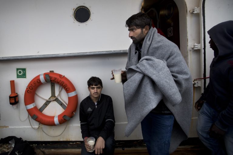 Utečenci, migranti