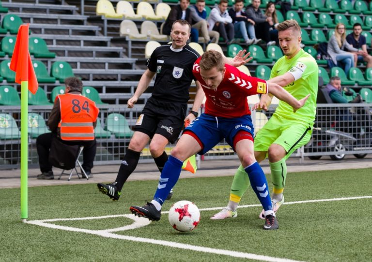 OPRAVA: FUTBAL FL: ilina - Senica