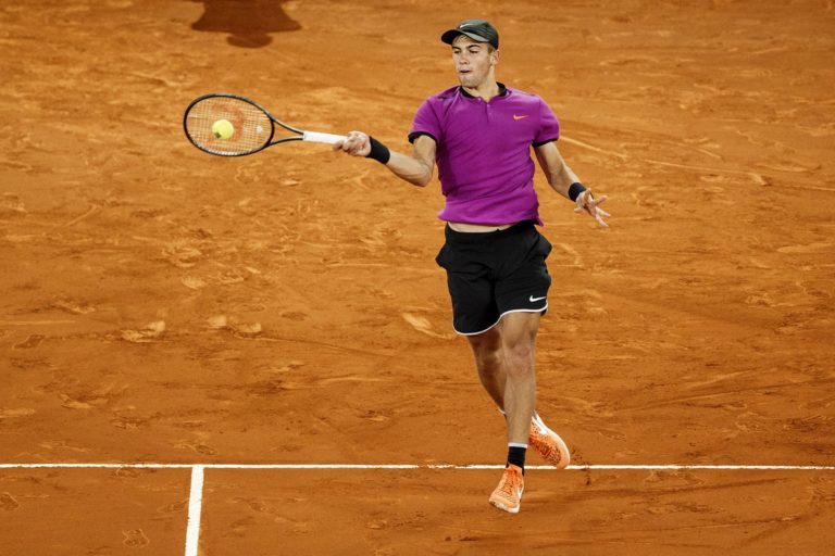 Borna Čorič