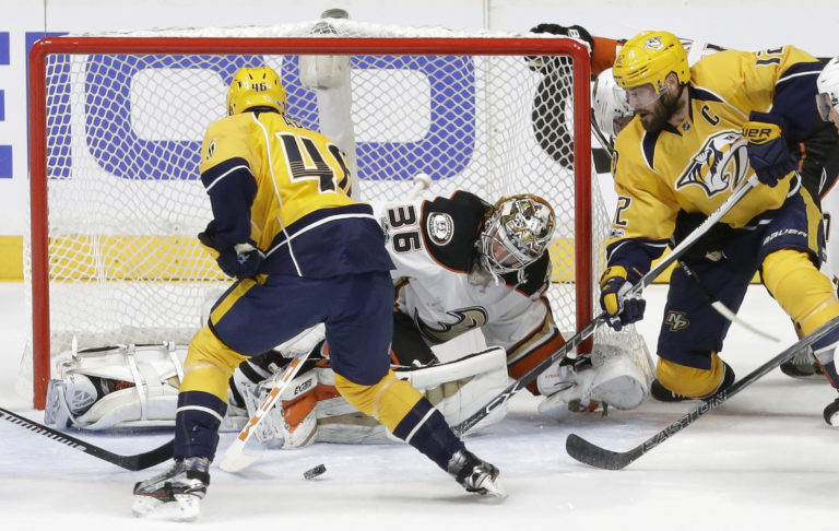 Pontus Aberg, Mike Fisher, John Gibson