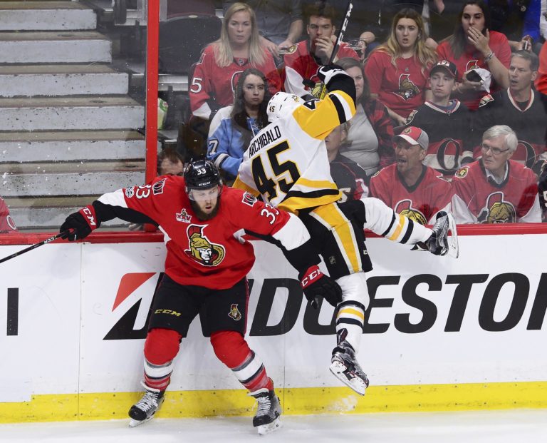 Fredrik Claesson, Josh Archibald