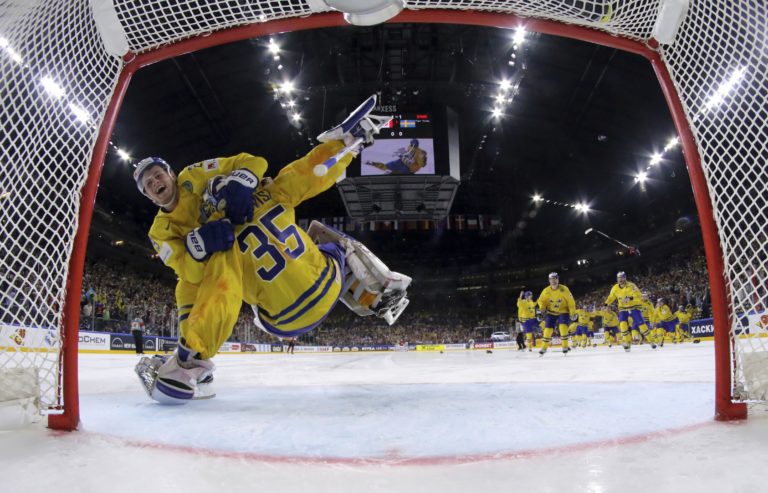 Henrik Lundqvist, William Nylander
