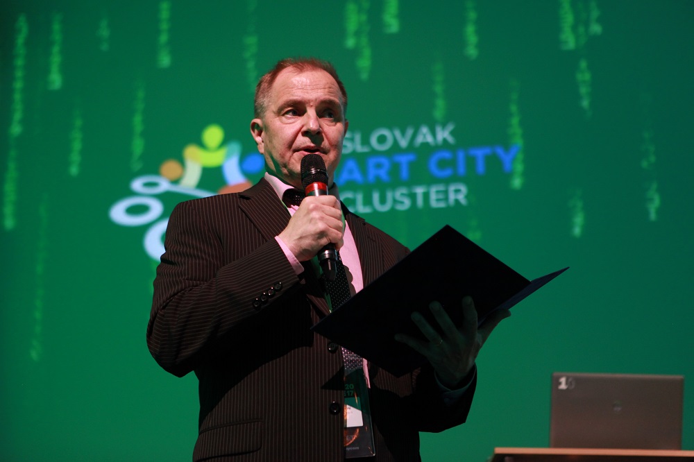 Konferencia metro on line 2017 6 c metroonline.sk .jpg