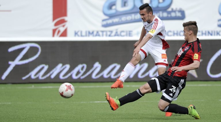 FUTBAL FL: Trenčín - Trnava