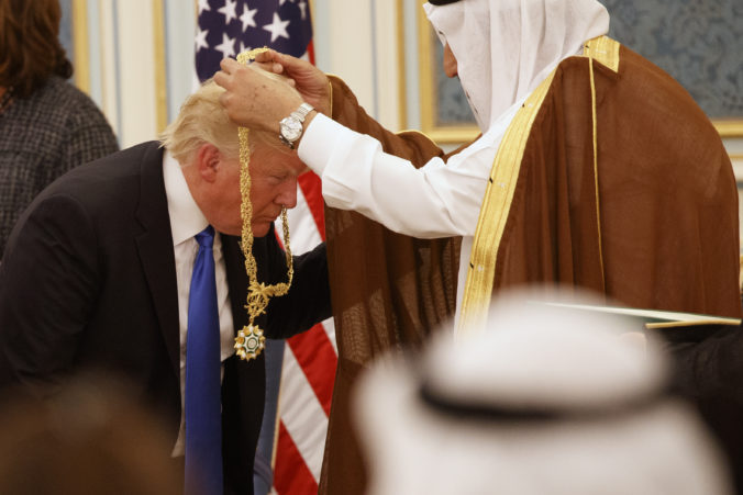 Donald Trump kral Salman