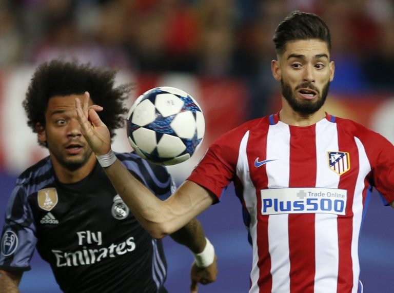 Yannick Carrasco, Marcelo