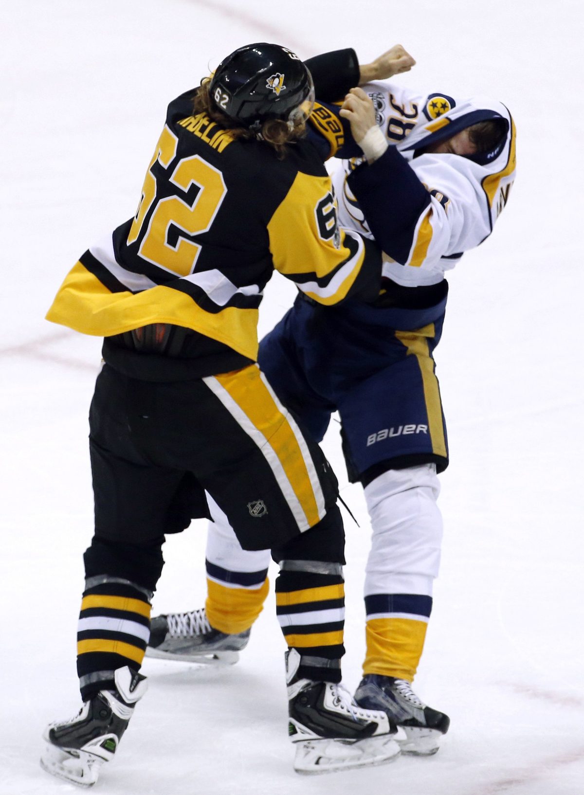 Chris Kunitz, Sidney Crosby, Justin Schultz, Ian Cole, Carl Hagelin, Viktor Arvidsson
