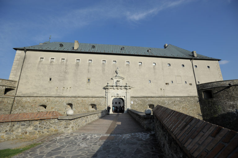 Červený Kameň