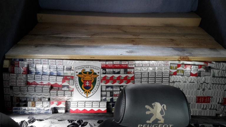 Pašované cigarety