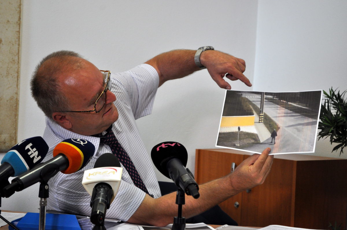GAULIEDER: Cudzia látka v tele