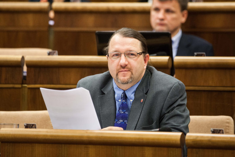 Branislav Škripek