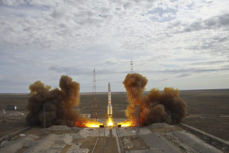 Nosná raketa Proton M