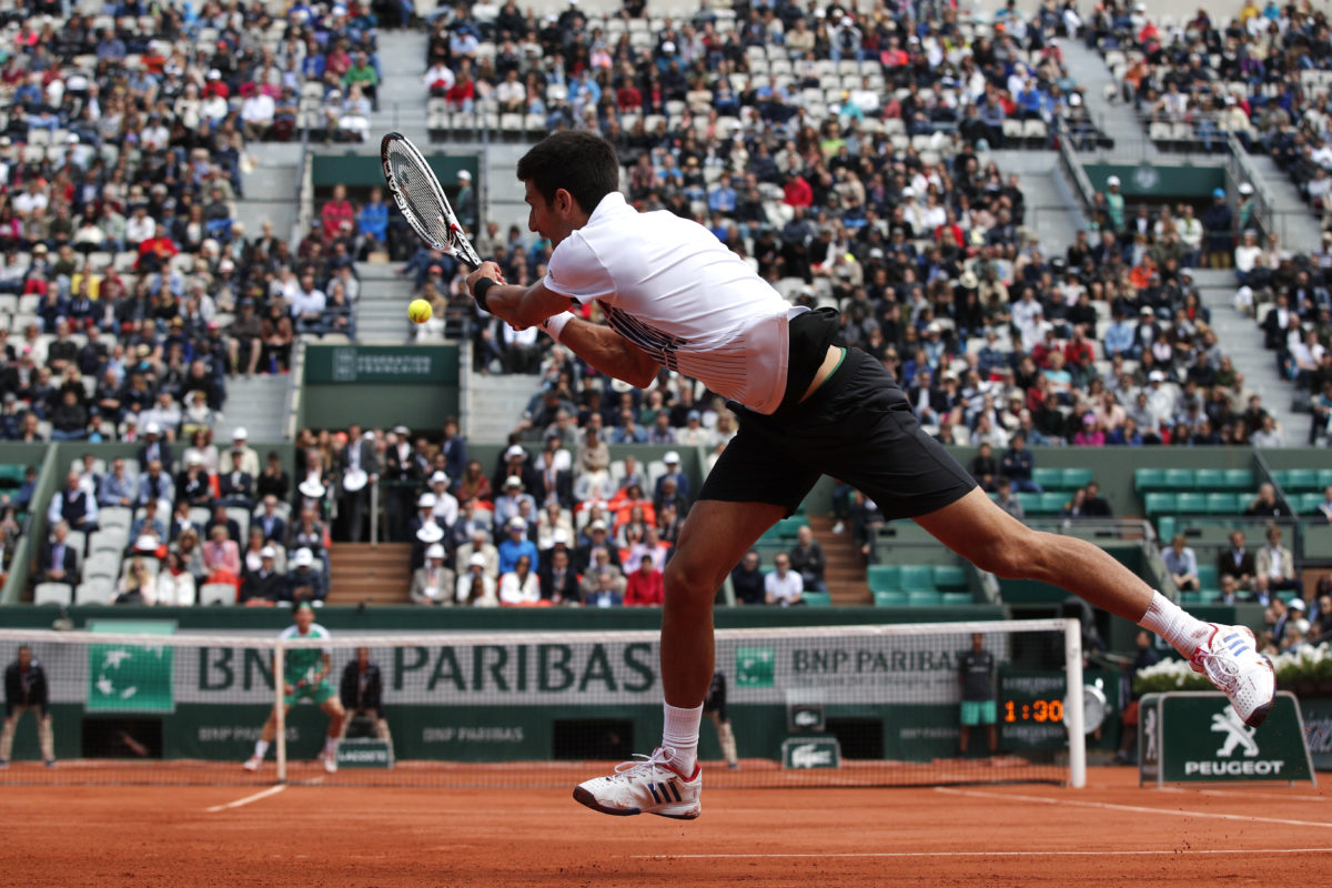 Djokovič utŕžil “kanára” vo štvrťfinále Roland Garros, sú známi všetci