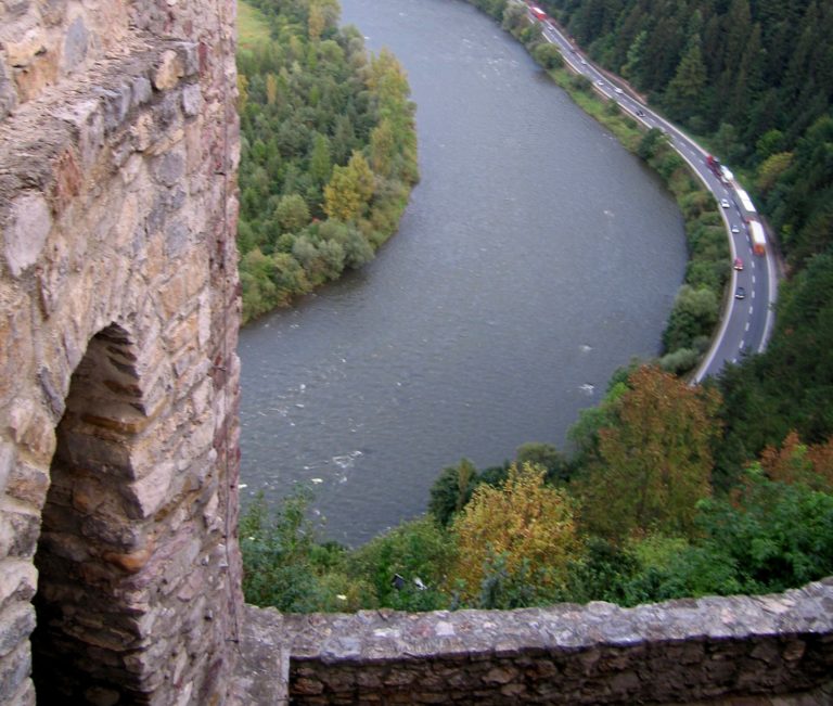Strečnianska úžina