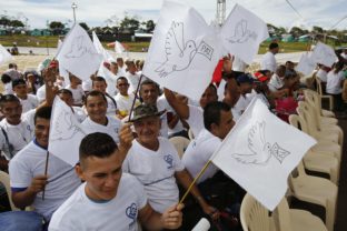 Odzbrojenie kolumbijských rebelov