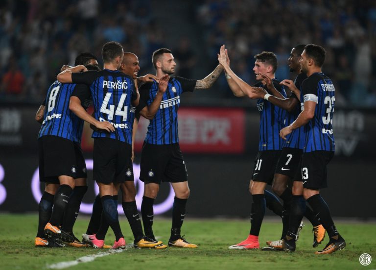 Inter Miláno, Olympique Lyon