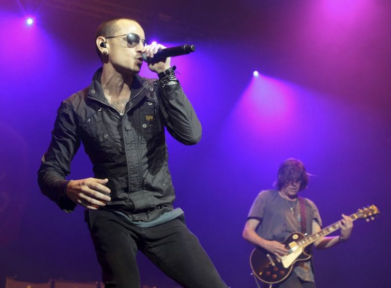 Chester Bennington