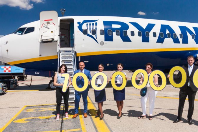 Ryanair.bts_.10.jpg