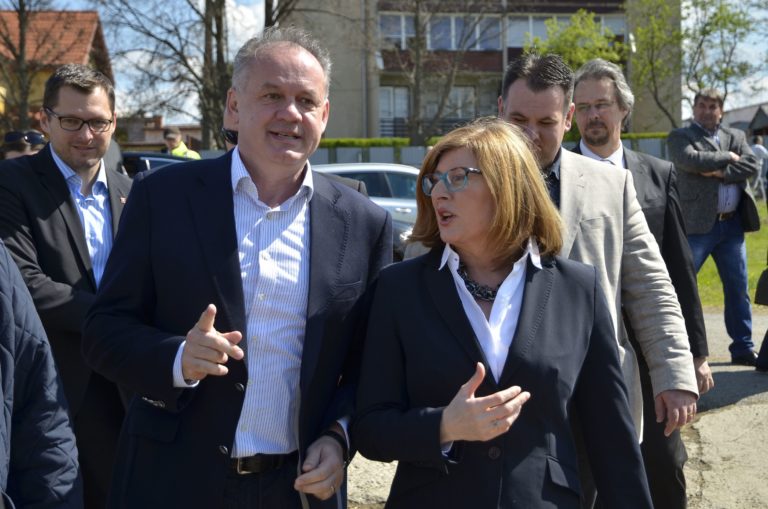 Andrej Kiska, Gabriela Matečná
