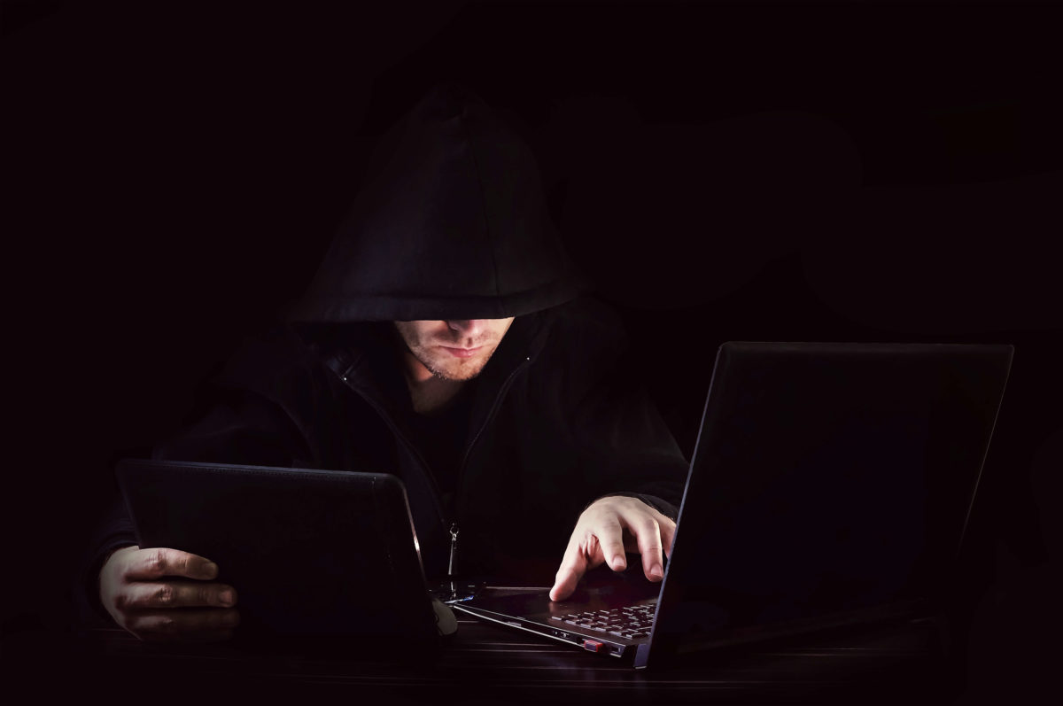 Internet; hacker