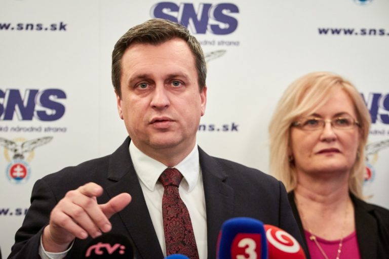 Sns danko smolikova