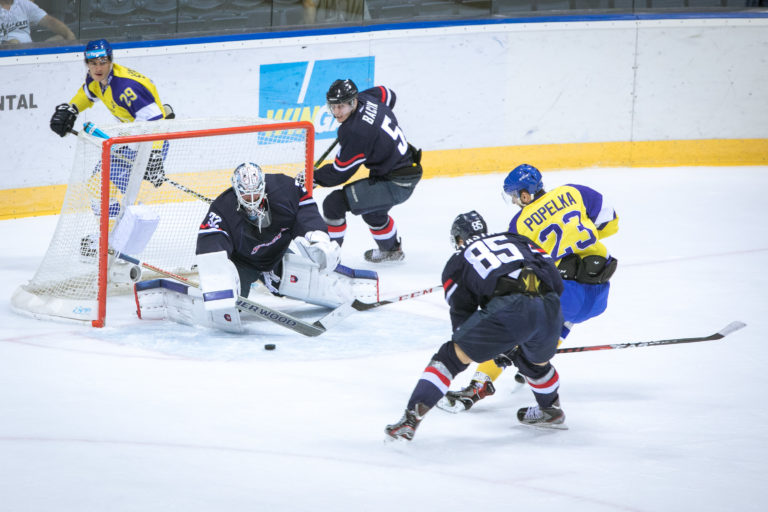 HOKEJ: Bratislava - Zlín