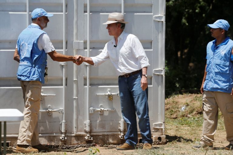 Santos, zbrane FARC