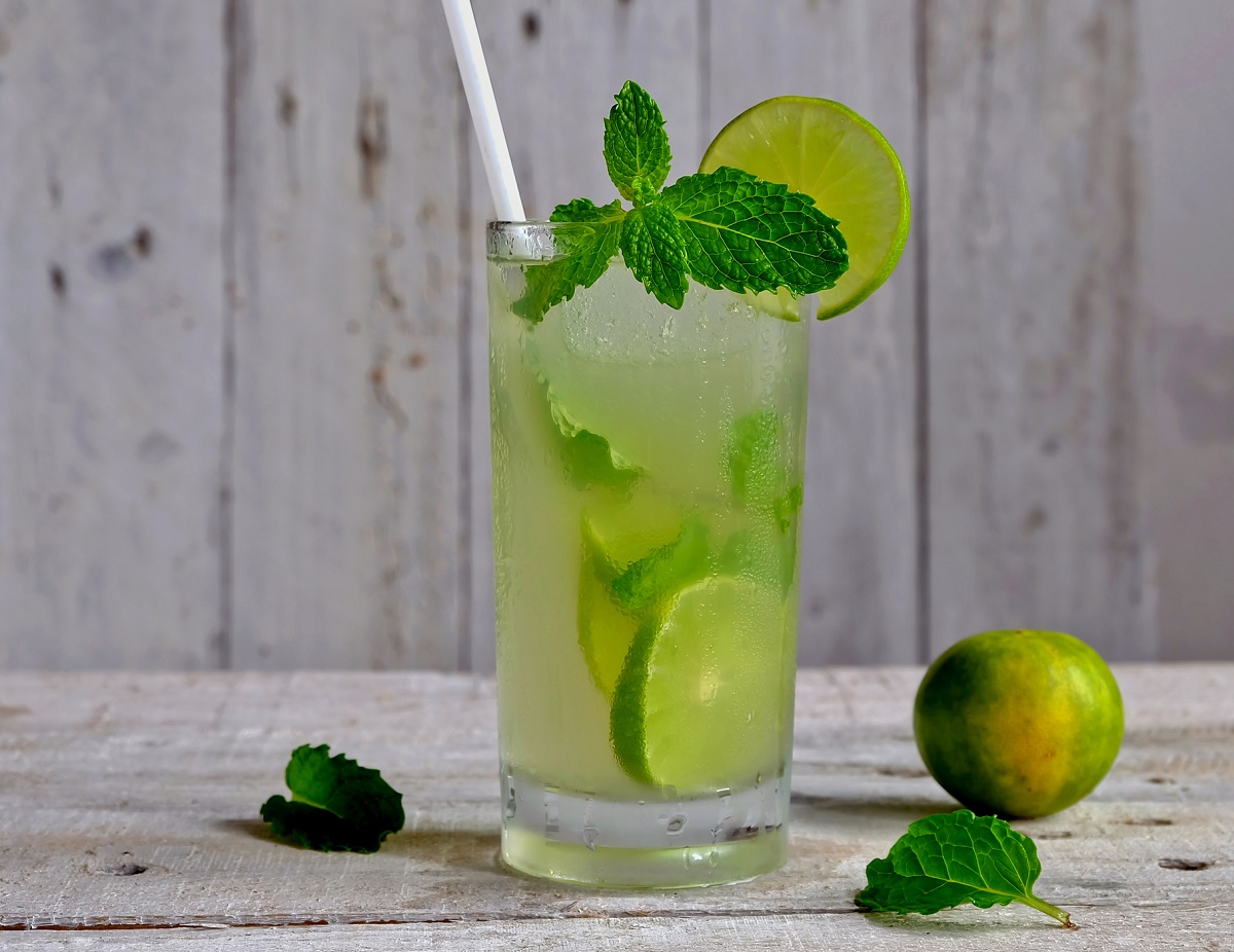 Limetková šťava, citrónová šťava, citrón