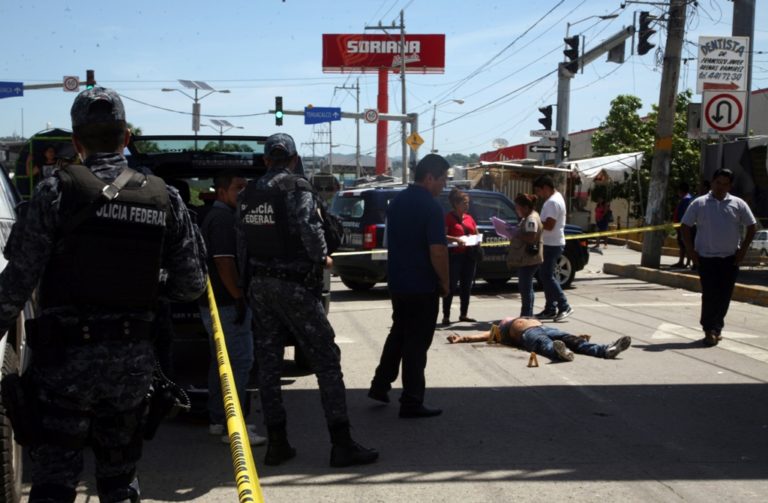 Mexiko, polícia