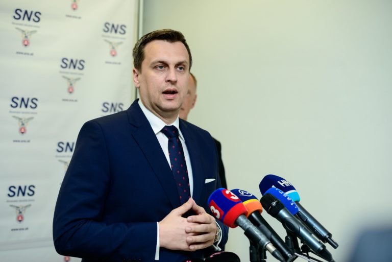 Predseda SNS Andrej Danko