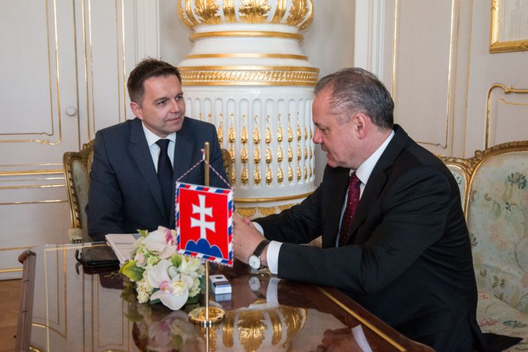 Andrej Kiska, Peter Kažimír