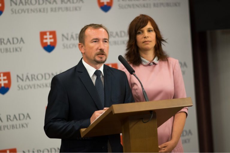 Veronika Remišová, Miroslav Sopko