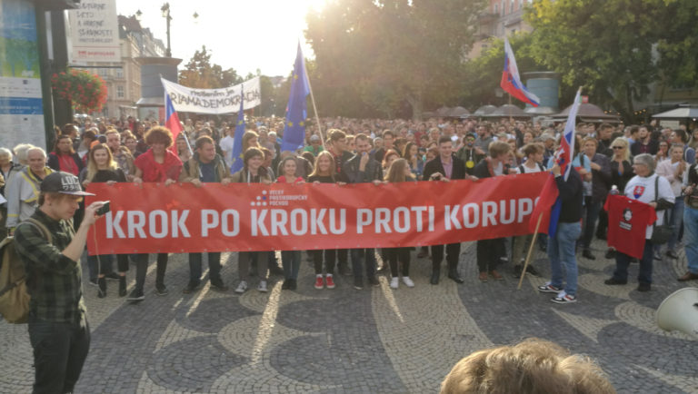 POCHOD: Zakročme spolu proti korupcii